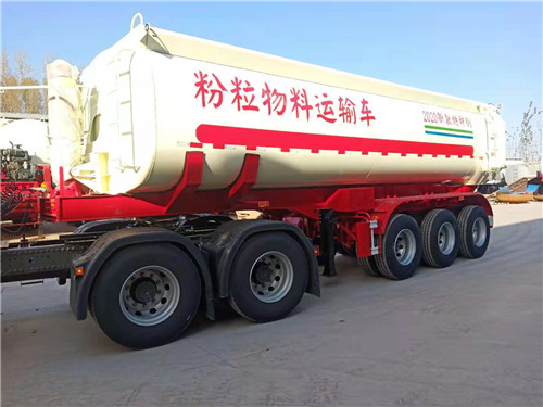 粉粒物料運(yùn)輸式半掛車(chē)